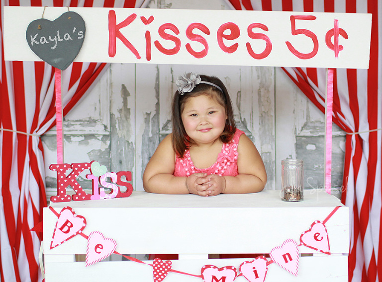 Kissing Booth Valentines Mini Sessions San Diego Photographer Julia Sponsel Photography 